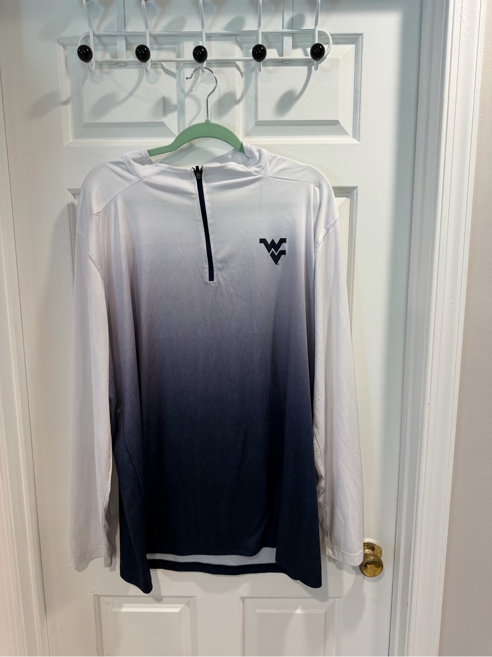 West Virginia Mountaineers Ombre 1/4 Zip Pullover - Sz XXL or 3XL